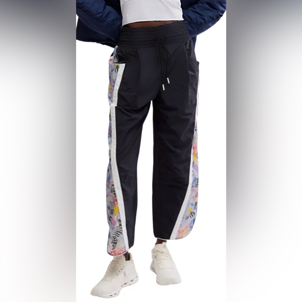 Free people champ is here pants NWT